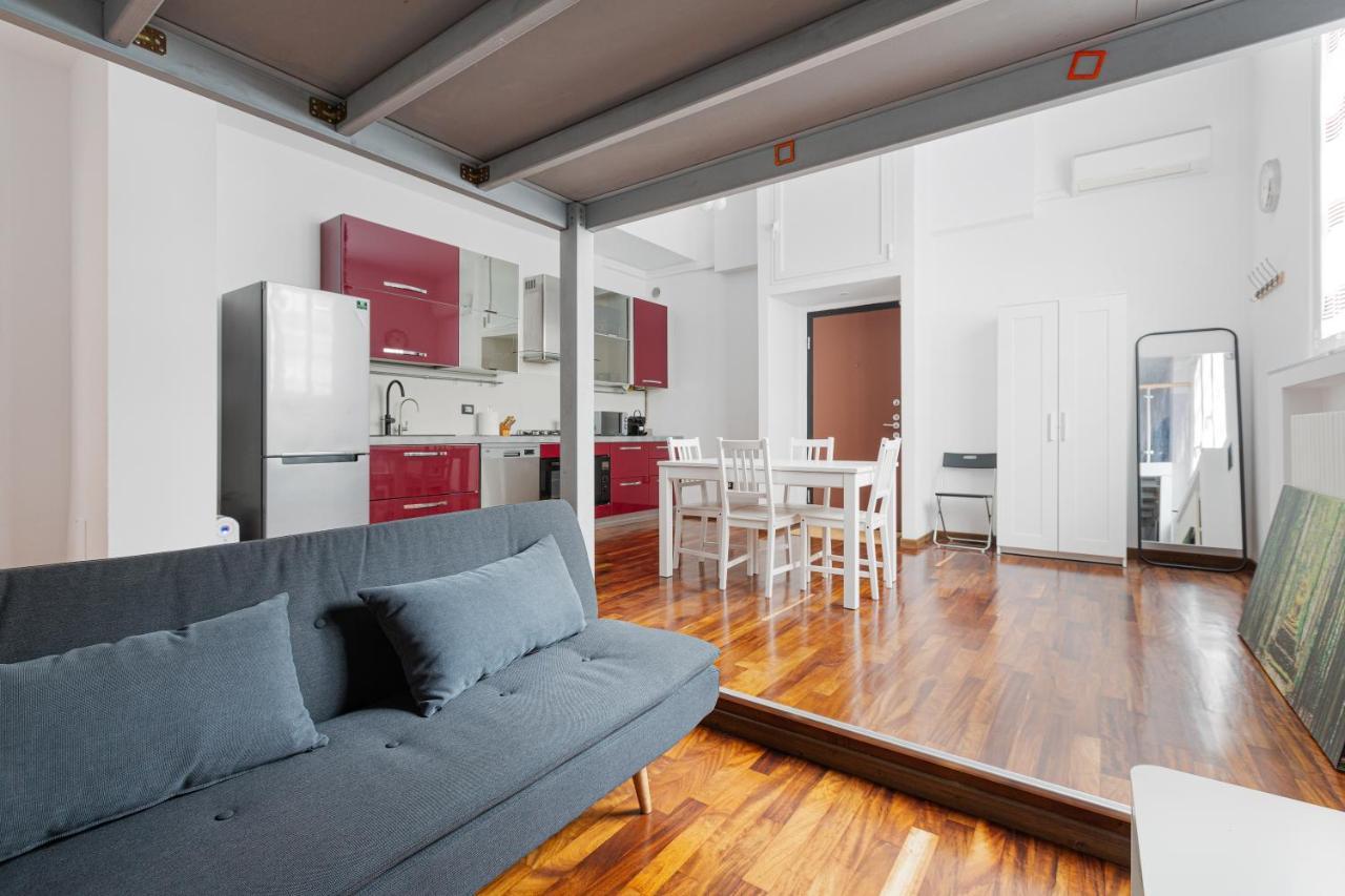 Guesthost - Cosy Apt Close To Piazza Insubria Milão Exterior foto
